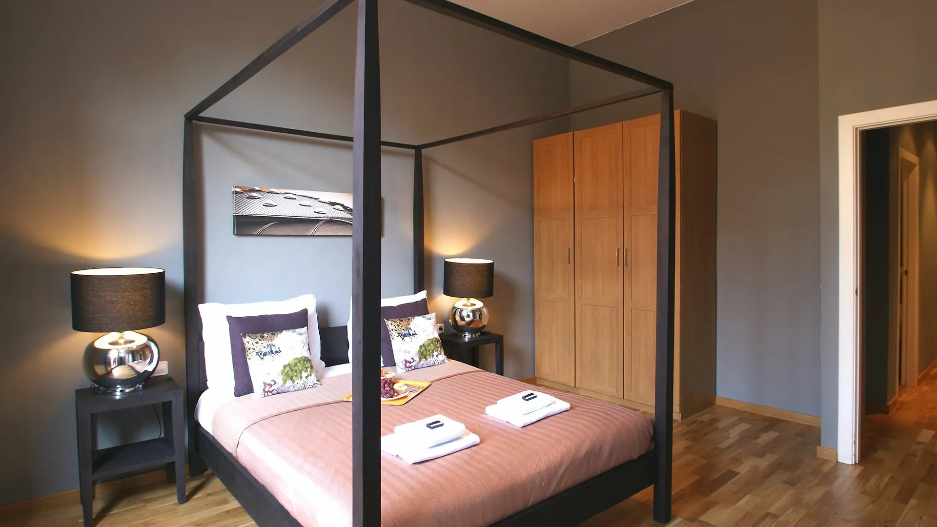 Short Stay Group Paseo De Gracia Serviced Apartments Barcelona Spanien